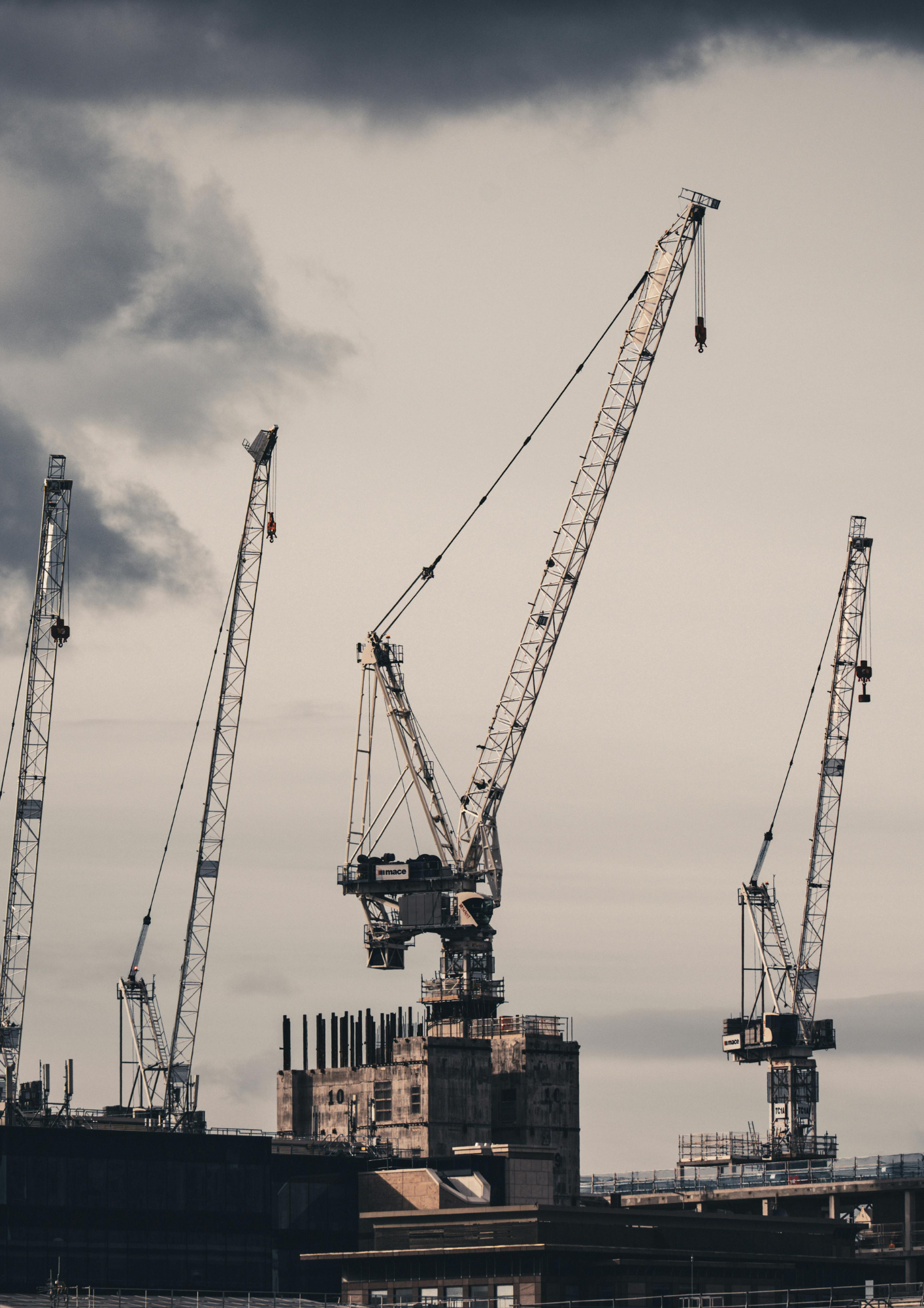Four STS Cranes. One Critical Delivery.